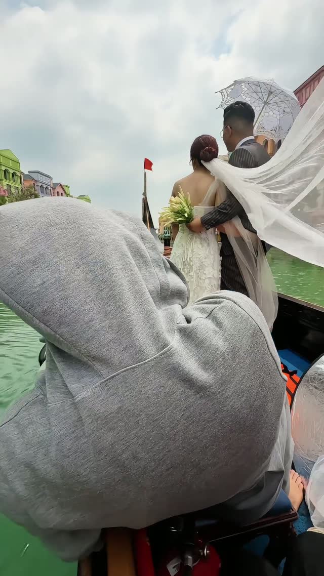 Trọn bộ ảnh cưới trên sông Venice